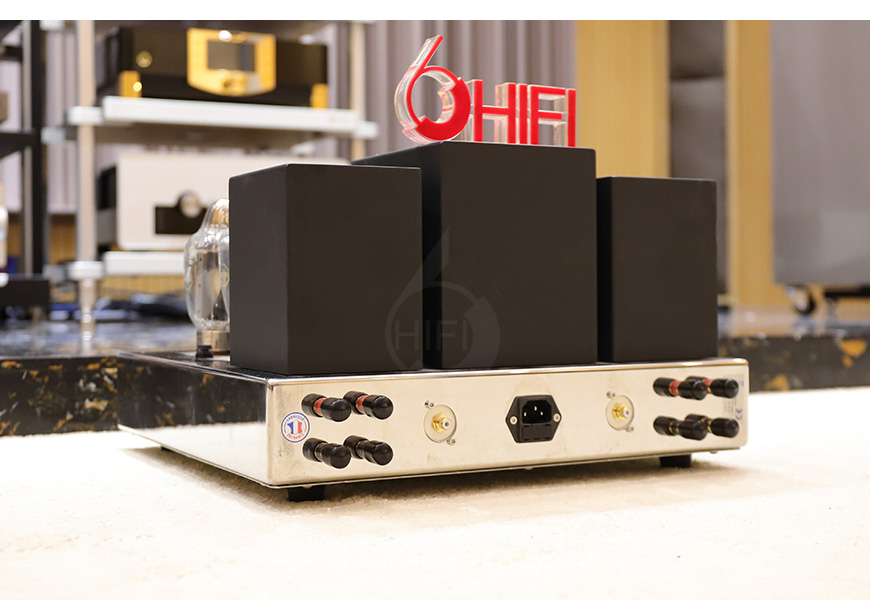 法国,Jadis极品,Jadis,极品,PA70,真空管立体声后级,真空管,立体声,后级,功放